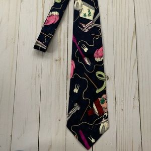 Nicole Miller vintage  1992 dental field men’s tie